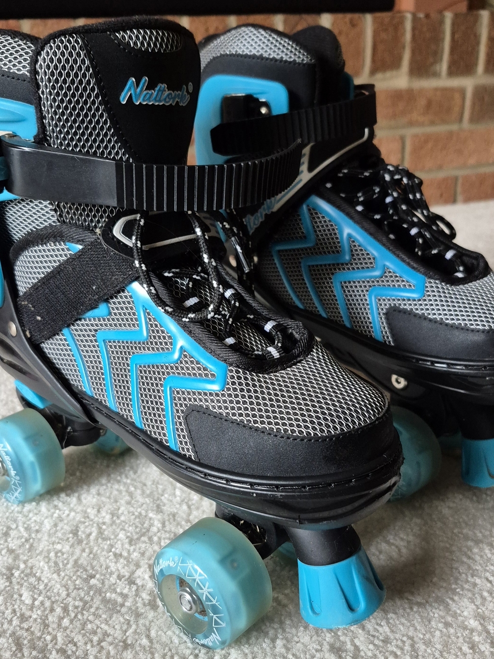 Nattork Kids' Roller Skates - Black & Teal
